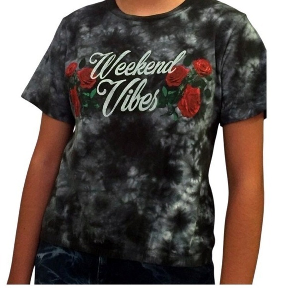 Weekend Vibes‎ Tie Dye T-Shirt with Roses Graphic Print Top women XS